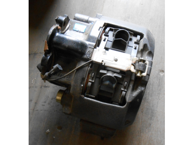 Суппорт тормозной передний под дисковые тормоза левый SH F3000 SHAANXI / Shacman (ШАНКСИ / Шакман)  фото 1 Кемерово